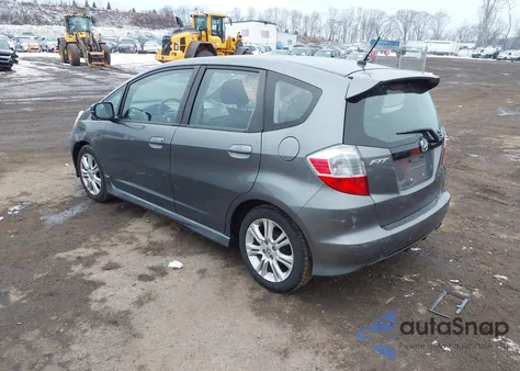 2011 Honda Fit Sport z USA, uszkodzony, nr VIN JHMGE8H5XBC000229